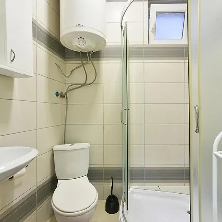 Graf * 斯梅代雷沃